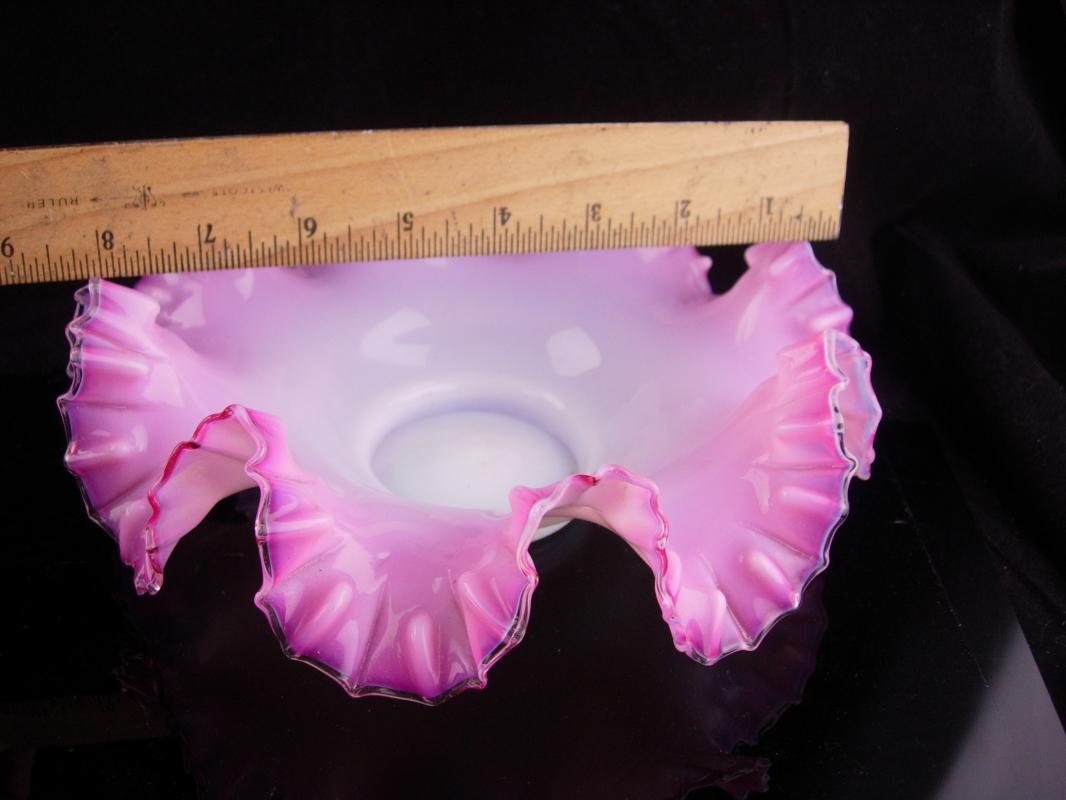 Light Pink crimped ruffled edge Bowl / large vintage 8