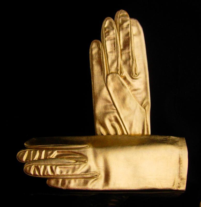 Vintage Gold Lame Gloves / Broadway music entertainer / Prom Ball Room Dancing / Size small / shiny gold never worn / vintage accessory