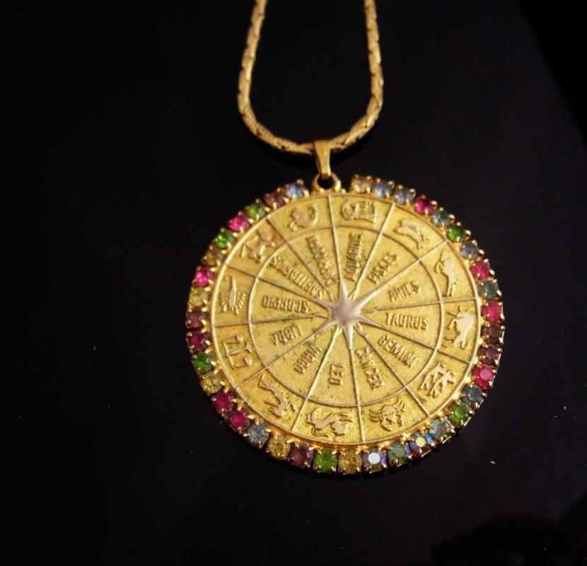 Gorgeous Horoscope necklace / vintage rhinestone coin pendant / sundial / LARGE gold zodiac / February Aquarius birthday / 30