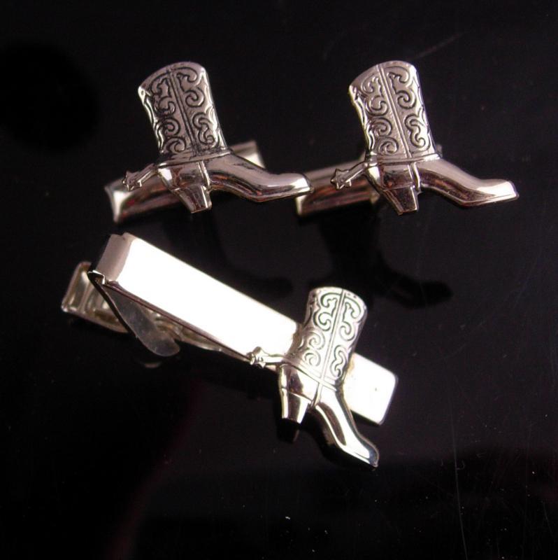 Boot cufflinks / Western Cuff links / silver Cowboy Boot Tie clip / Vintage Spurs / Texas Wild Wild West / Novelty Men's Clothing Accessory