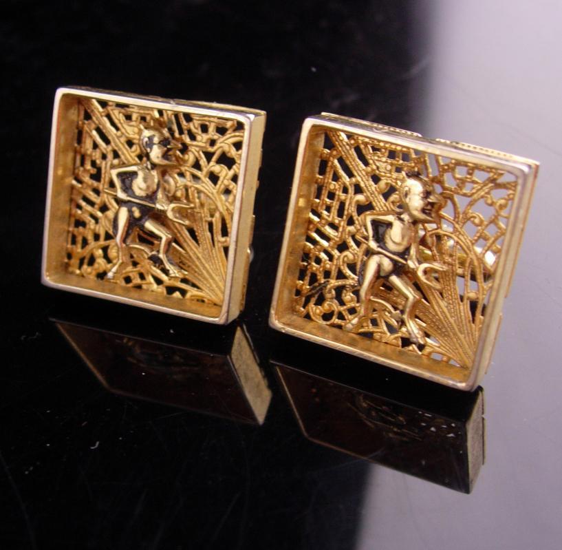 Vintage Devil Cufflinks / unusual gold filigree / demon satan / grotesque figural with horns / gold mens cuff links novelty memento mori