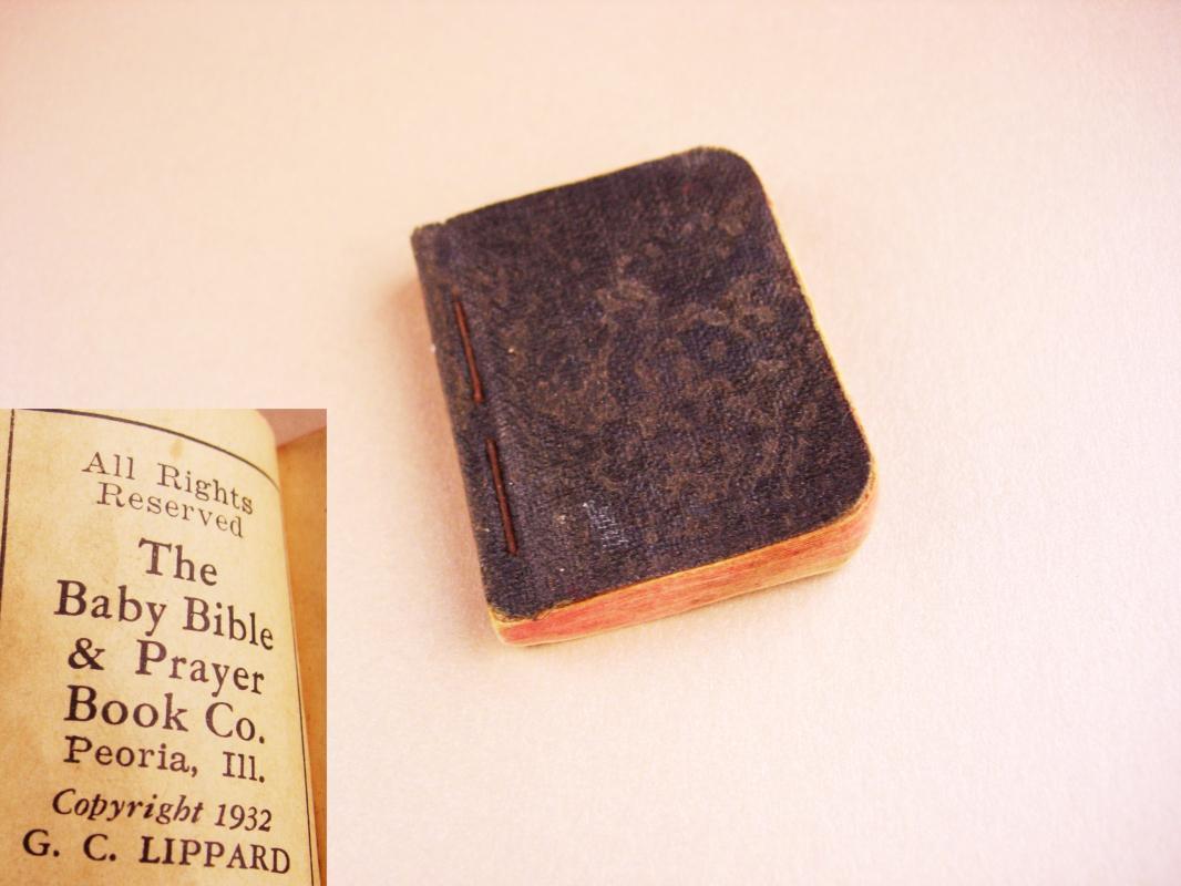 Lambert Family Baby Bible miniature Geneology Lile clyde fred ben george herbert j.h. clara wright warren Euna clarence and lee 1888 and up