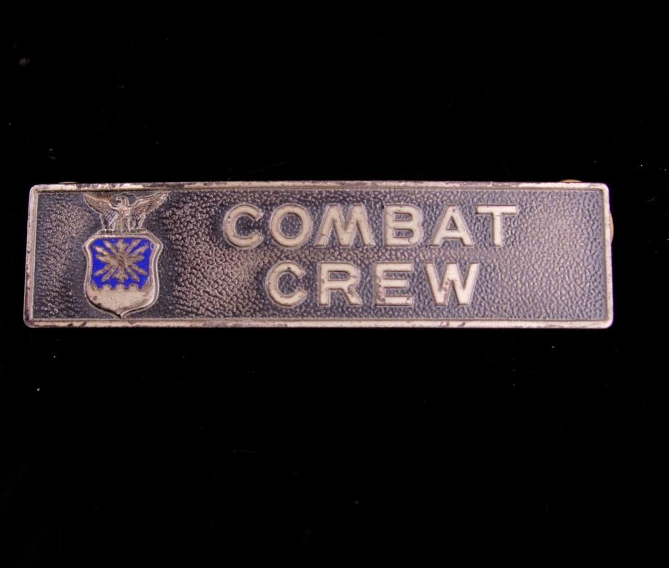 Combat Crew Badge / Vietnam era metal / Vintage Air Force pin / Military Vietnam shirt pin / aviation / pilot gift