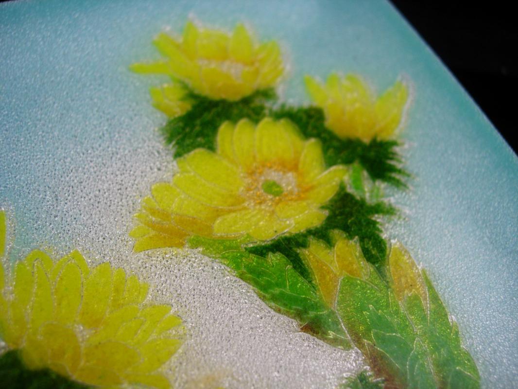 Mid century modern Tray / Enamel copper Trinket tray / yellow daisy trinket dish 4 1/2