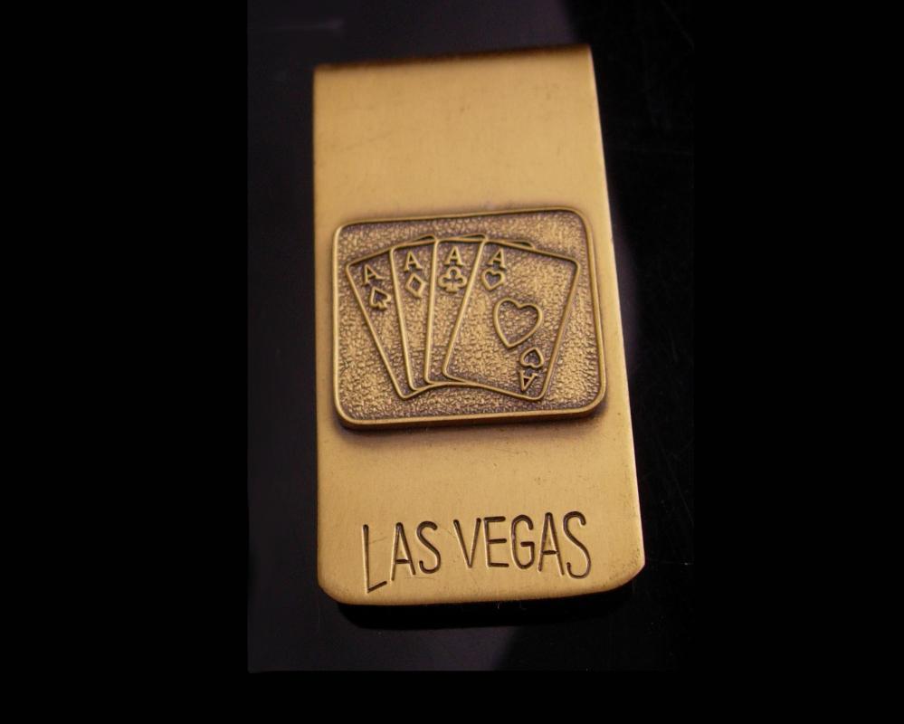 Gambling money clip - Las Vegas - vintage gambler gift - lucky Casino 4 aces - Nevada souvenir - playing cards -knight of round table