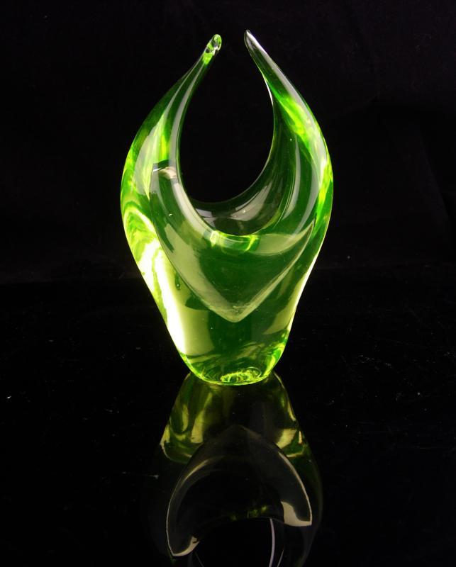 Gorgeous vaseline glass scultpure - art Glassware - modernist paperweight - neon yellow color - miniature 5