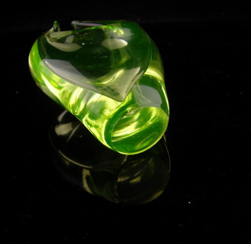 Gorgeous vaseline glass scultpure - art Glassware - modernist paperweight - neon yellow color - miniature 5