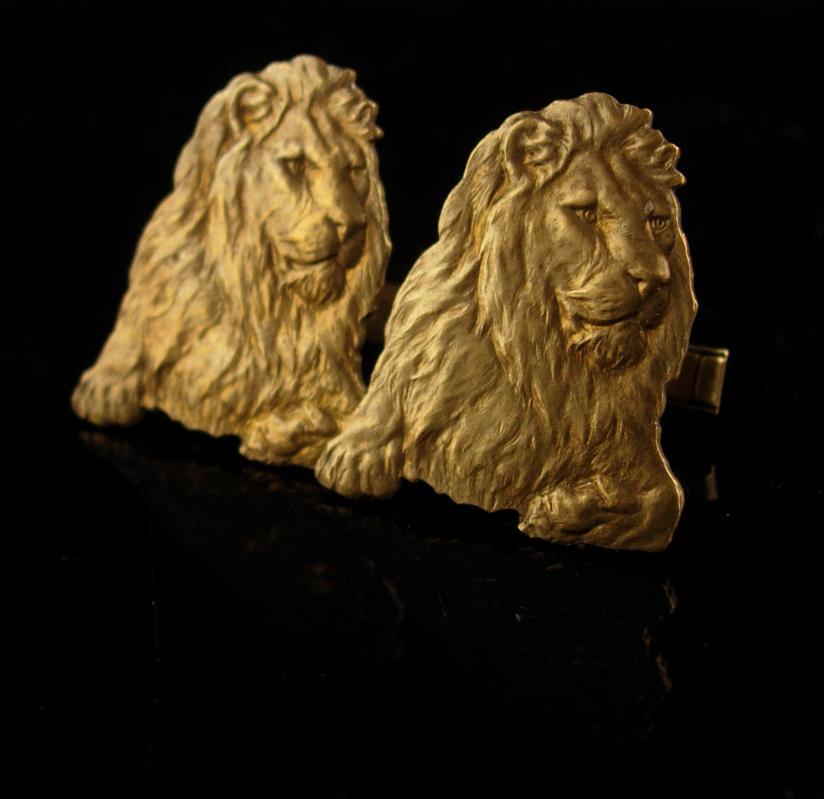 Large Lion Cufflinks - Vintage LEO gift - Figural gold animal - cool mens gift - estate jewelry - July august birthday- patent 2472958