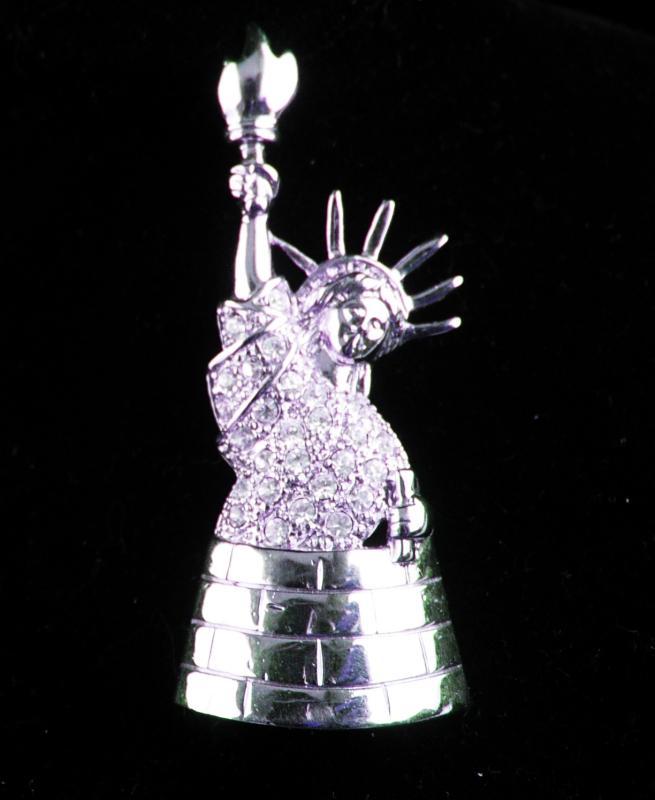 Large Rhinestone Brooch - Statue of Liberty pin - NEW YORK Souvenir - Patriot brooch lapel pin - Vintage USA - God Bless America pin