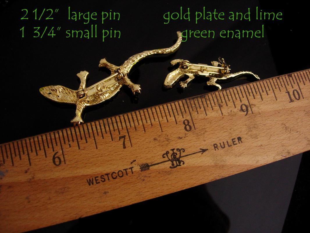 Pair of vintage gecko pins - alligator brooch set - gecko Brooch -Vintage lizard brooch - Figural lapel pin set - southwest Jewelry