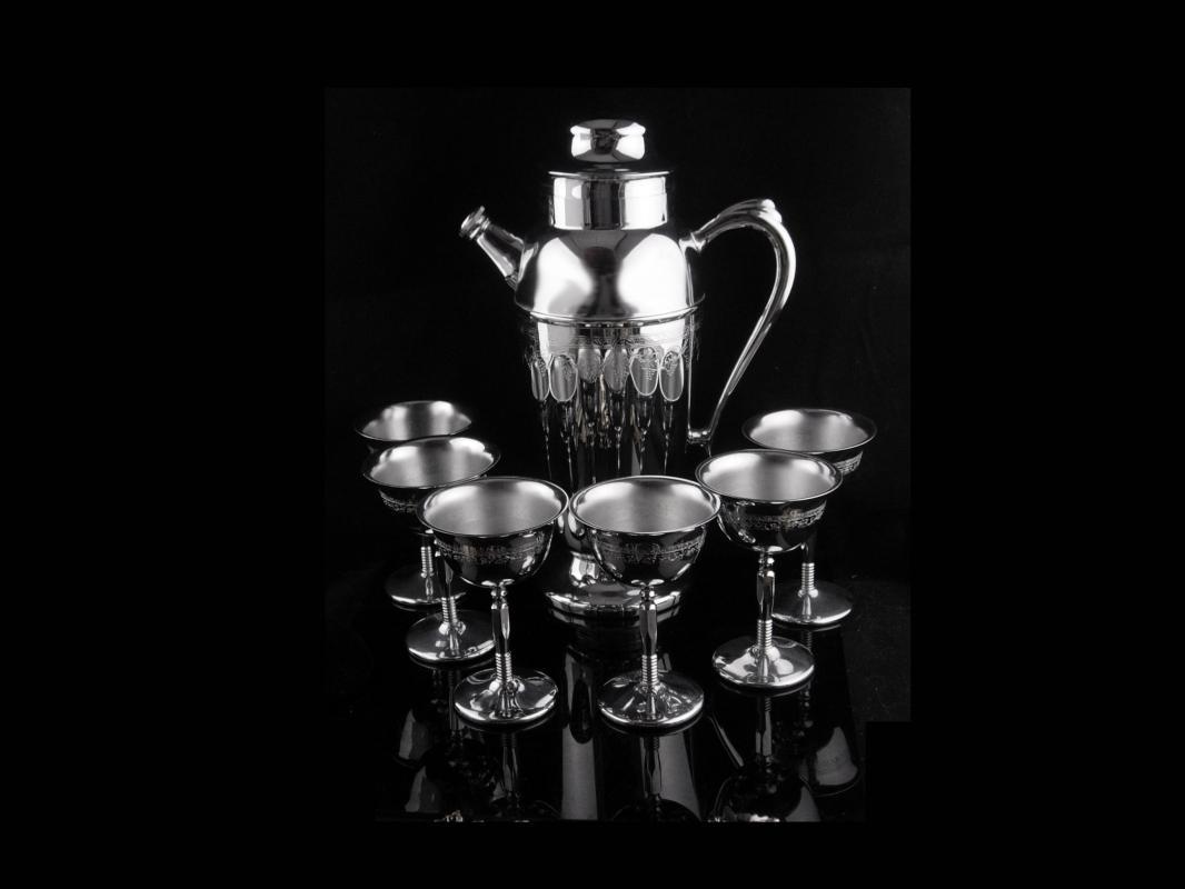 Cocktail Martini Shaker set - Barware Set - 6 Goblets - Vintage Mid Century Modern set - Wedding party gift novelty Bartender gift