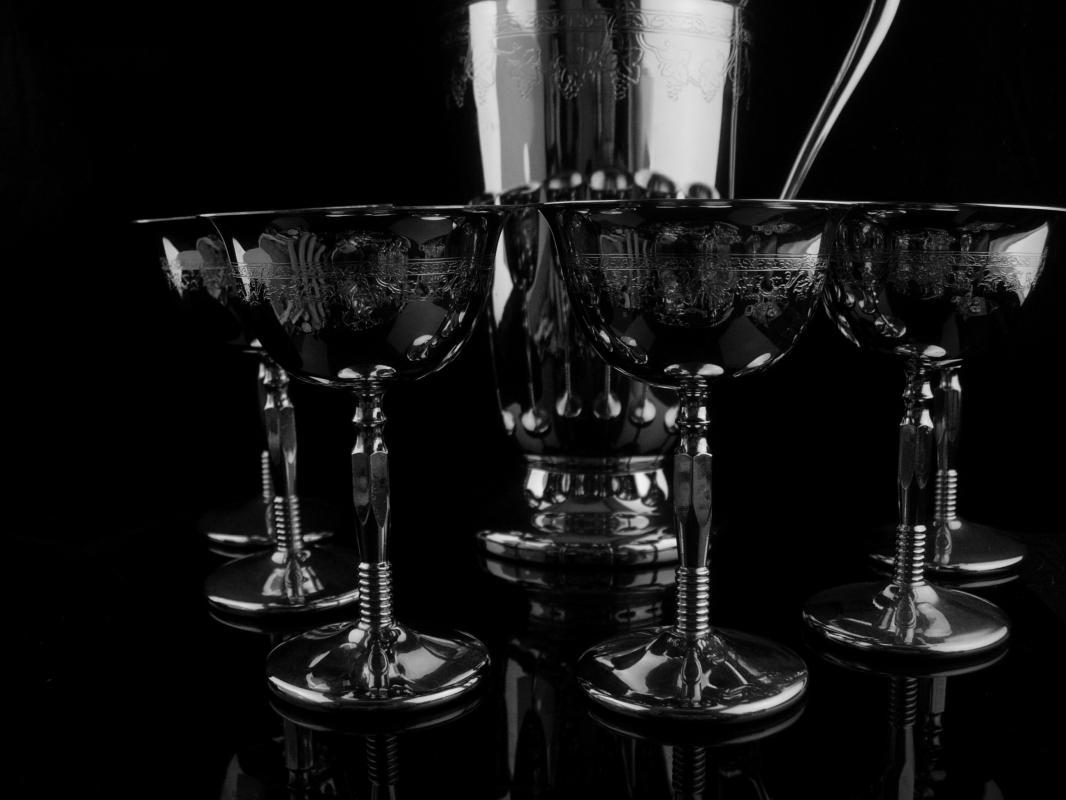 Cocktail Martini Shaker set - Barware Set - 6 Goblets - Vintage Mid Century Modern set - Wedding party gift novelty Bartender gift