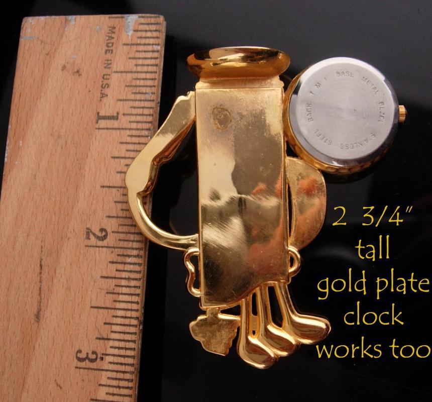 Vintage golf gift - gold clock - Golfer and caddie gift - hole in one - gag gift - working desk clock - 2