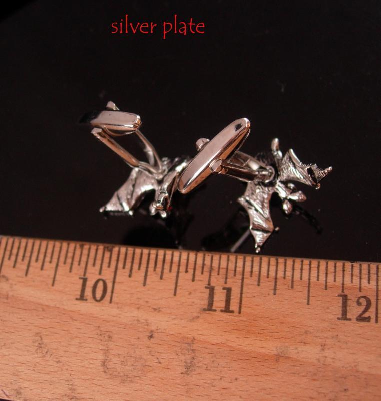 Spooky Bat Cufflinks - Vintage Figural set- Silver Red eye vampire - Gothic Clothing Accessories - cool mens gift - Halloween bat set