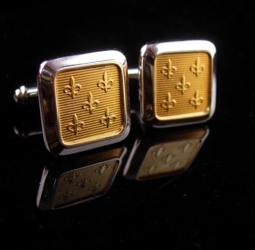 Vintage Hickok Fleur de lis cufflinks - rennaissance medieval set - knight flower mens gold estate jewelry knight shining armor wedding set