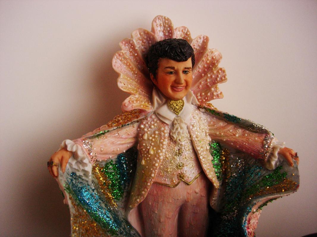 Vintage Liberace figurine - music box - Aldon figurine - candelabra - Grand Piano music box - Mr showmanship - Ltd Edition 1988 gay interest