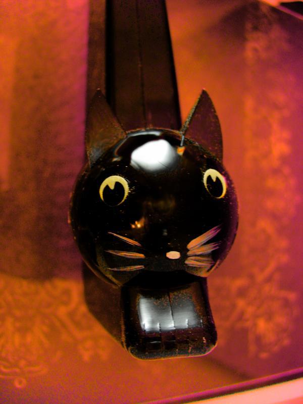 Halloween Cat Brush ORiginal box Spooky Black kitty and Red bristle clothes brush made in Japan
