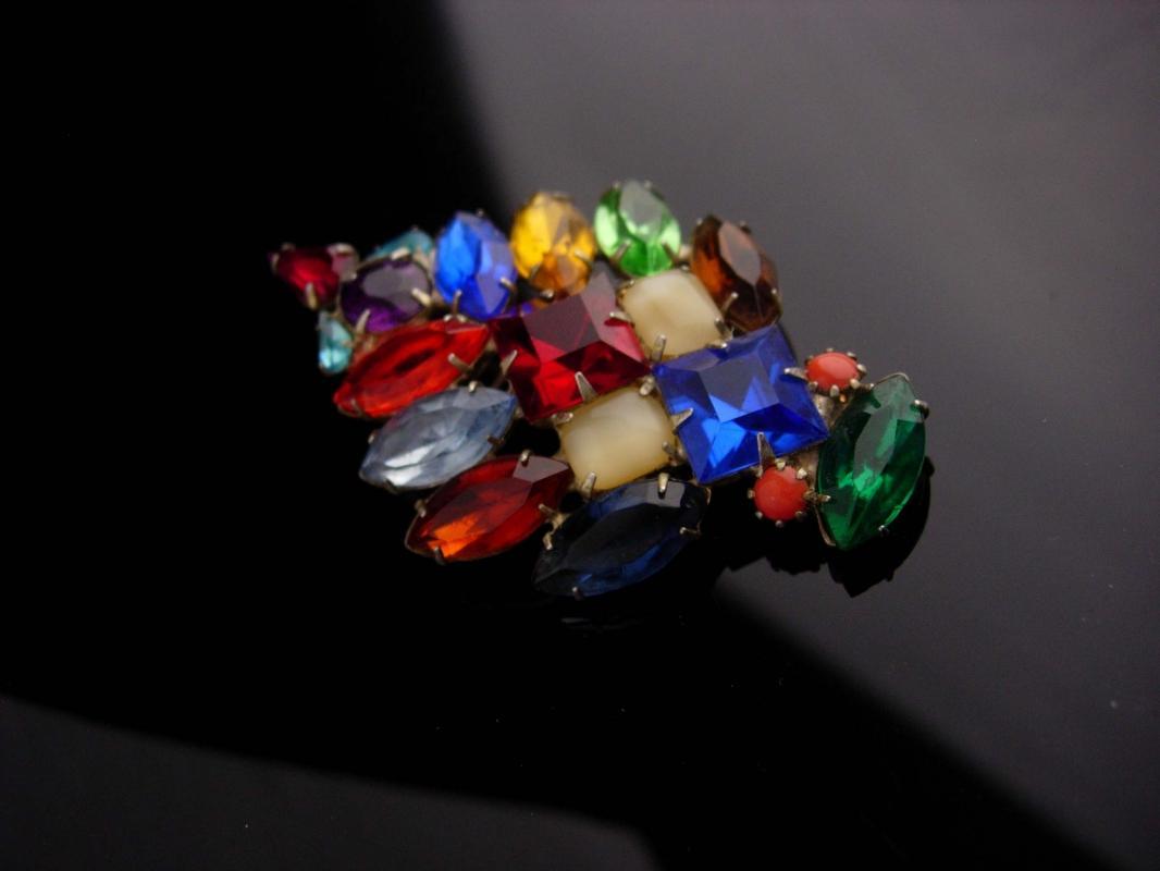 1950's Christmas Tree Brooch - chunky baguettes - multi color pin - Unusual design - 2 3/4