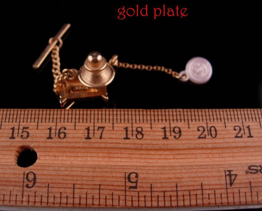 Needle thread Tie tack - Vintage Tailor gift - Seamstress Crafter Quilter - Clothing designer salesman miniature thread