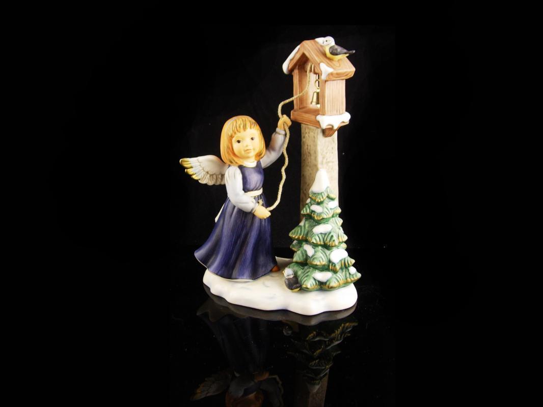Vintage GOEBEL Angel - 7 1/2