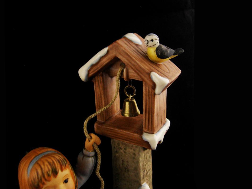 Vintage GOEBEL Angel - 7 1/2