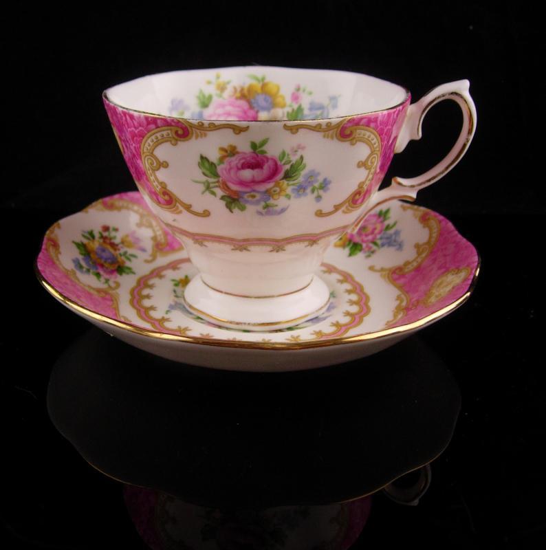 Pink Royal Albert teacup - Vintage Rococco style - Lady Carlyle - gift for mom - pink rose saucer cup - Fine bone china / mother of the bride gift