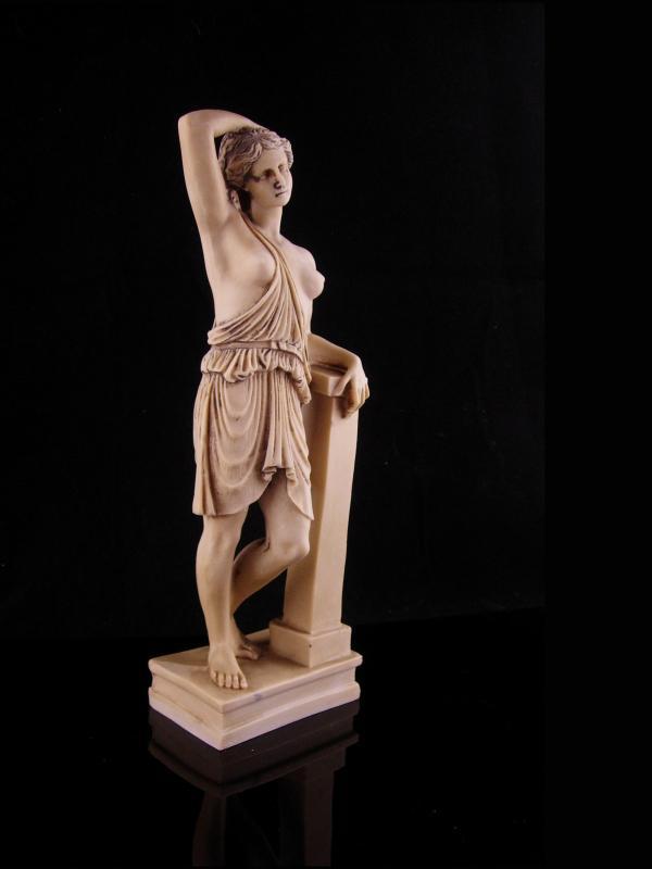 Aphrodite nude figurine/ Vintage Venus statue / 9 1/2