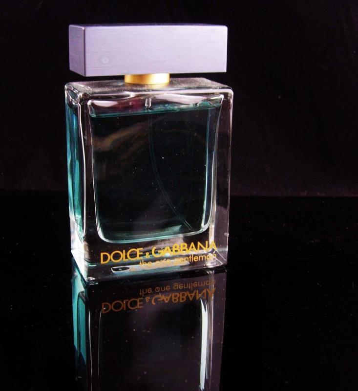 3.3 Oz Dolce & Gabana cologne - The one Gentleman - Vintage large bottle