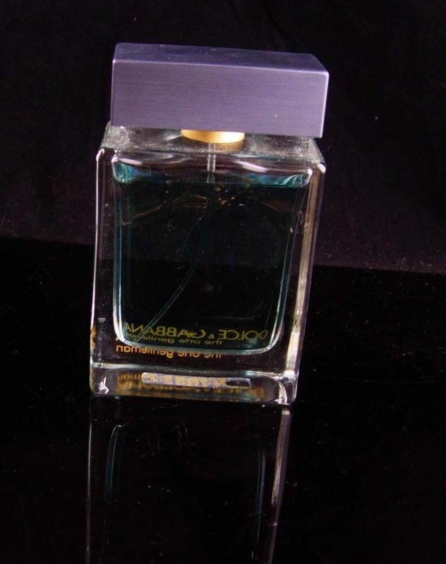 3.3 Oz Dolce & Gabana cologne - The one Gentleman - Vintage large bottle