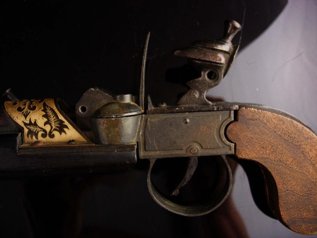 Antique Dueling Pistol Lighter - flintlock wood knight head - novelty medieval gift for men - vintage dunhill table accessory
