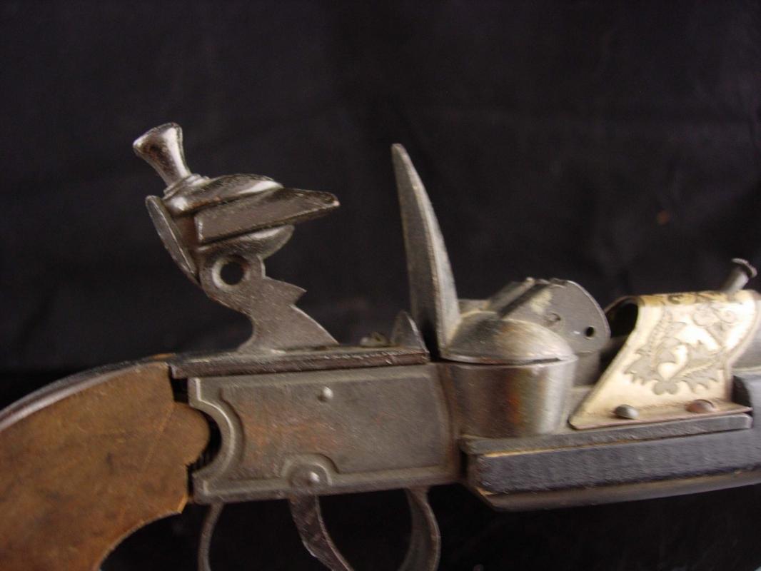 Antique Dueling Pistol Lighter - flintlock wood knight head - novelty medieval gift for men - vintage dunhill table accessory