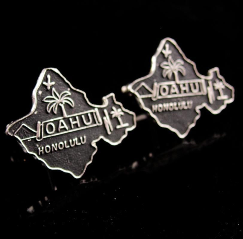 Hawaiian Cufflinks Vintage Oahu set - Hawaii Cuff links - souvenir tourist jewelry - mens unusual gift - honeymoon gift