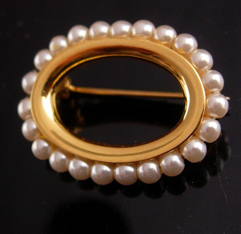 Edwardian pearl Brooch - Vintage Napier petite pin - estate jewelry - couture neck accessory - mother of the bride gift