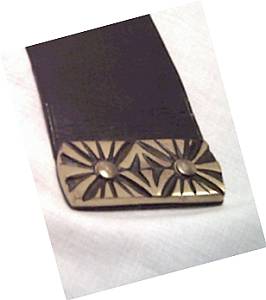 Smoking Item(s)/Armchair Ashtray