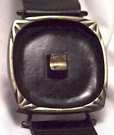 Smoking Item(s)/Armchair Ashtray