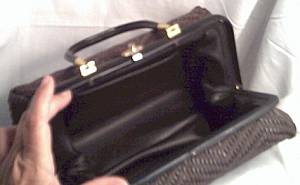 Purse/Woven Brown Plastic Cord/Box Style
