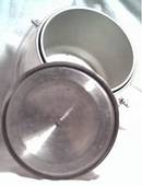 Kitchen Item(s)/Alluminum Insulated Ice Bucket W/Clear Lucite Handle