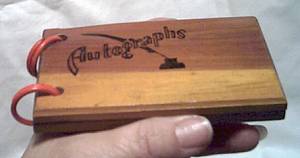 Souviner/ Osarks Cedarwood Autograph Book