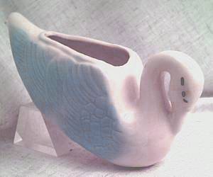 Ceramic/Pottery/Small Swan Planter