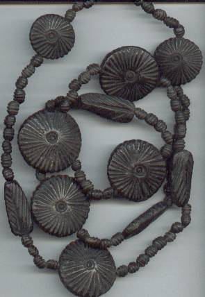 Necklace/?Stone/Primatively Carved Style