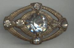 Brooch/ Sm. Stamped Brass W/Clear Glass R/S