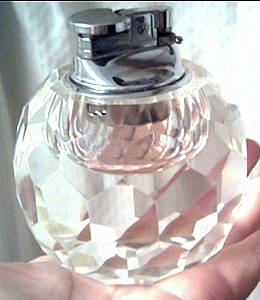 Smoking Items/Faceted/Round Glass Table Lighter