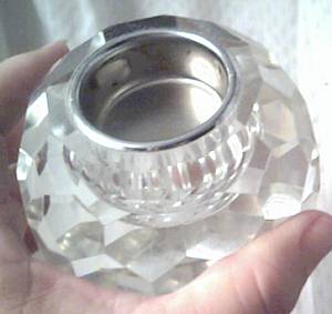 Smoking Items/Faceted/Round Glass Table Lighter