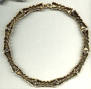 Necklace/Choker/C.1970 Heavy Goldtone Link