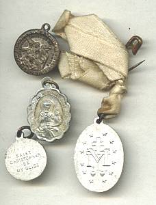 Religious/Charm(s)/On A Tiny Safety Pin&Ribbon