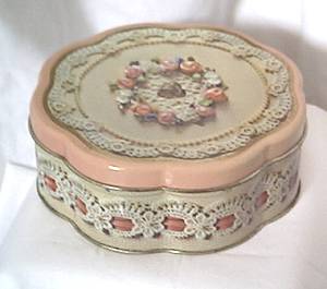 AVON/Valentine Litho Tin Box