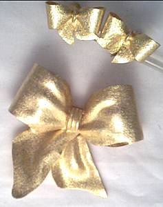 Set(s)/Unsigned Designer GT Bow Brooch&Ear
