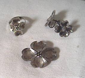 Set(s)/Designer NYE Sterling Dogwood