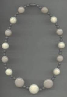 Necklace/Gray Plastic RND & Flat RND Gray & White Speckled Composite Beads