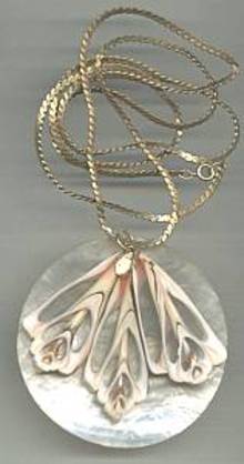 Necklace/Tourist Type/Shell Madallion On GT Chain
